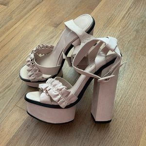 Qupid Platform Heels